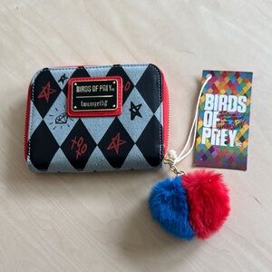 NWT Lounge Fly Harley Quinn Birds Of Prey Zip Around Wallet Poof Ball Card Slots